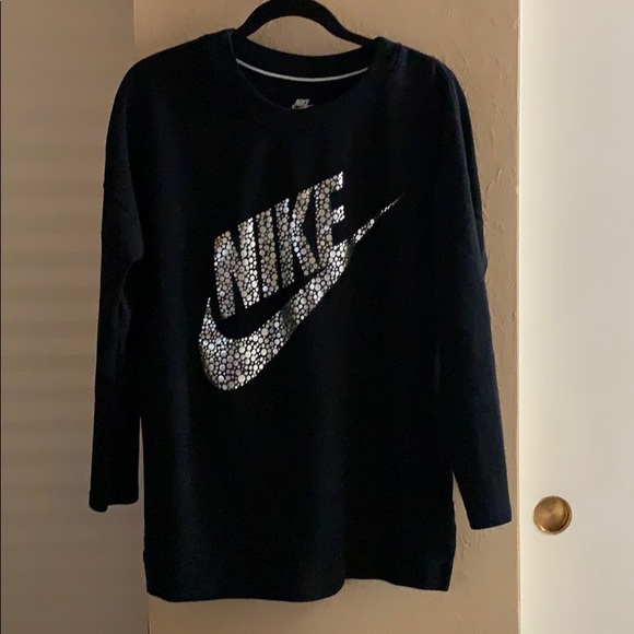 Nike sweatshirt - Picture 3 of 3